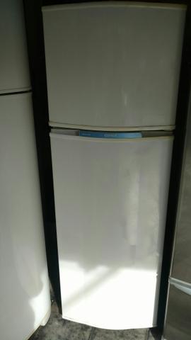Geladeiras e freezer boas ou com avarias