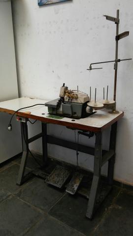 Máquina de costura Interlok