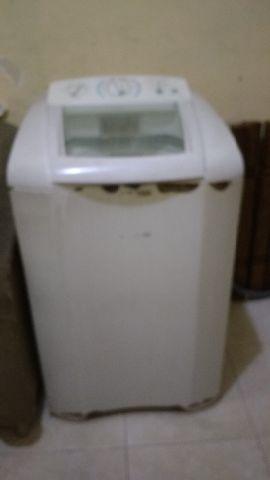 Máquina de lavar eletrolux