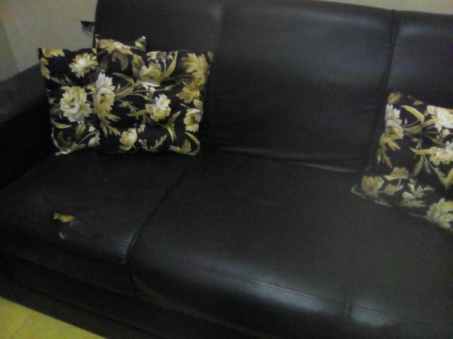 Sofa couro preto