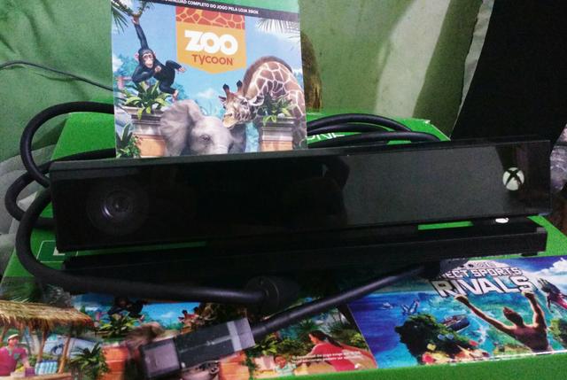 Vendo Kinect 2.0 Xbox One Niterói