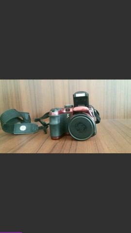 Câmera "Top" Semi-Profissional Digital