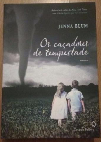 Livro Os caçadores de Tempestades Jenna Blum