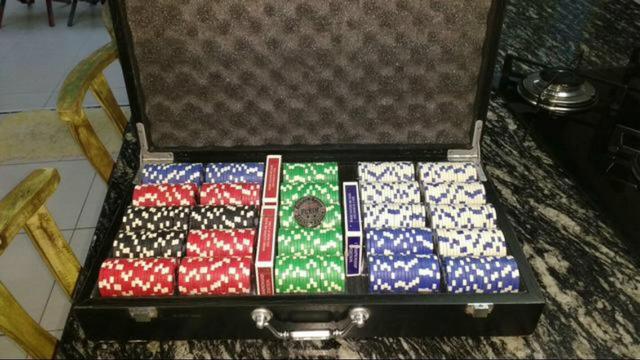 Maleta profissional de poker