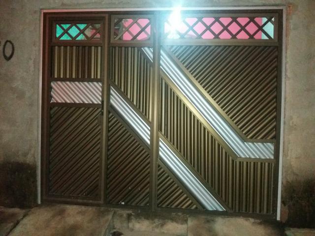 Portão de alumínio