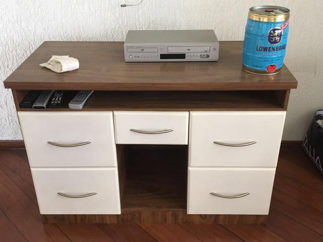 Rack com cinco gavetas!!