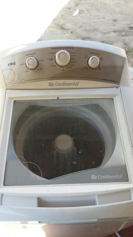 Máquina de lavar Continental revisada e em perfeito estado.