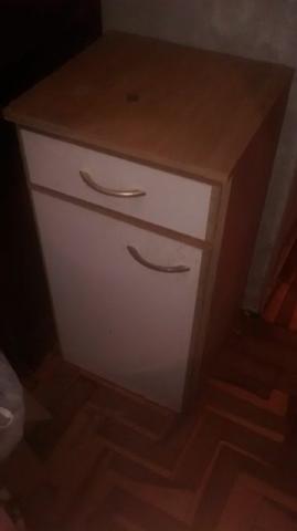Armario MDX uma porta e uma gaveta