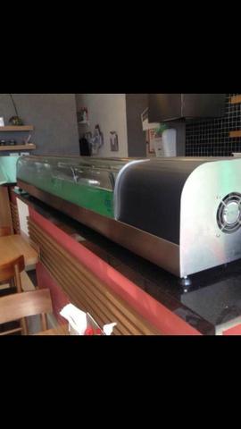 Balcão para sushi