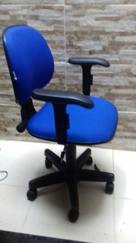 Cadeira executiva r$ 200