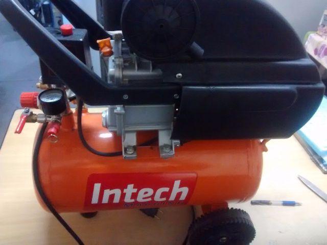 Compressor novo na caixa 1.5HP 20L 110V