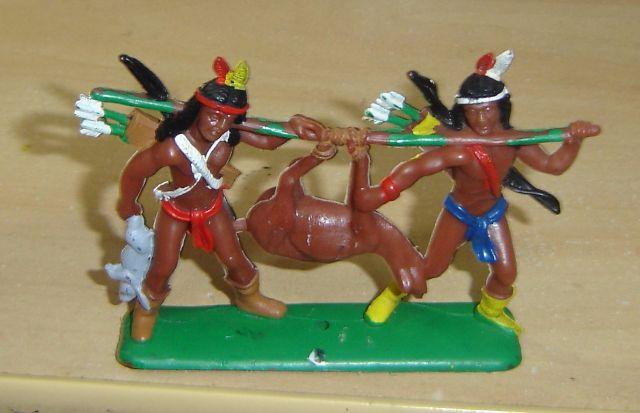 Forte Apache Gulliver # Índio Carregando Caça # Cód. 088