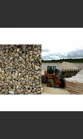 Tá super barato! areia5 mt 190; seixo 5 mt 440