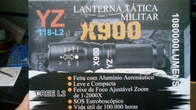 Lanterna tática Militar X900