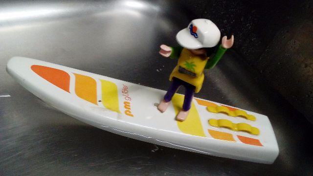 Playmobil surfing.prancha longa.real flutuabilidad