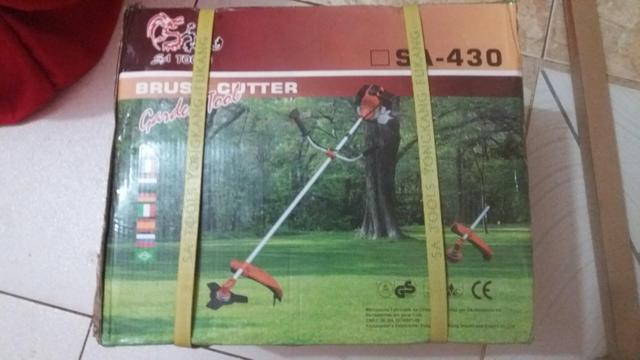 Roçadeira brush cutter sa cc