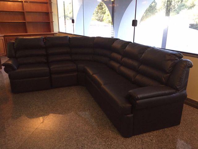 Sofá de Couro