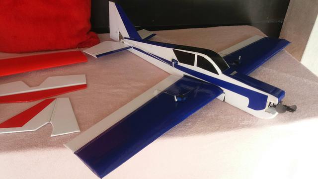 Aeromodelo Extta 3D