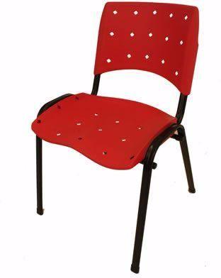 Cadeira plástica iso vermelha imperdível