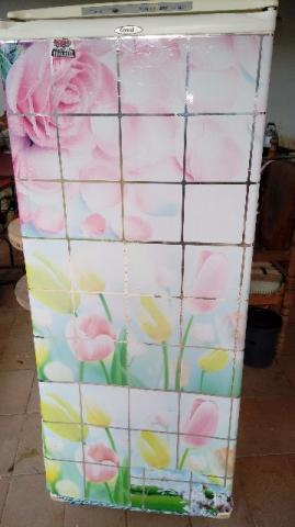 Freezer Consul 240 L com 7 compartimentos e congelamento