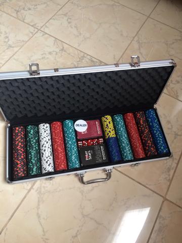 Maleta de poker monte carlo 500 fichas numeradas + baralho