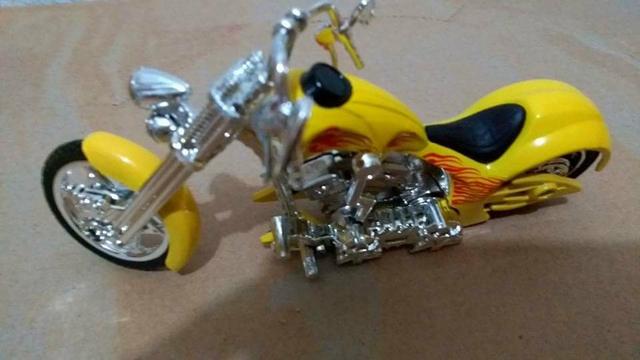 Miniaturas Motos 1.18