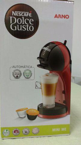 Cafeteira Nescafé dolce gusto