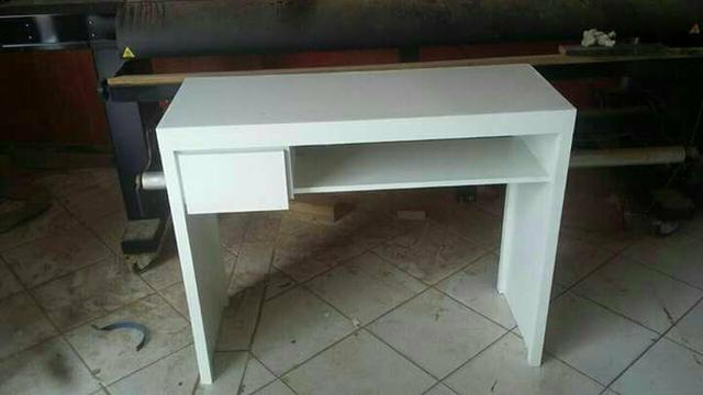 Vendo e fabrico mesa de manicure