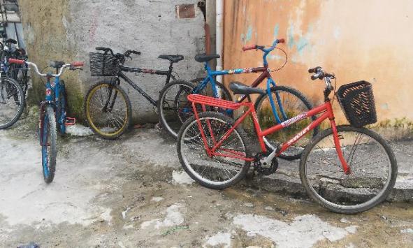 4 bicicletas 130 cada