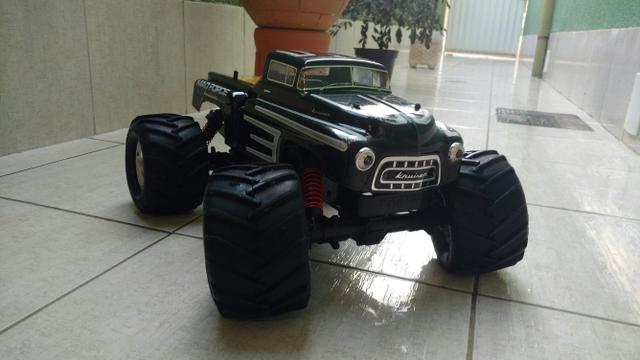 Automodelo mad force combustão