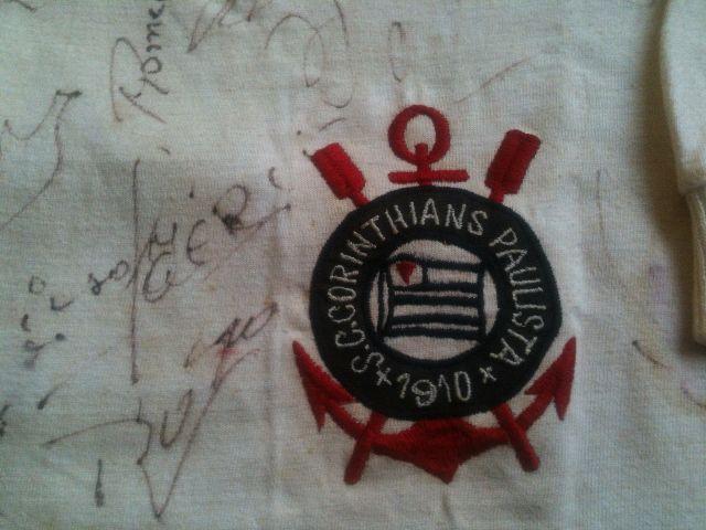Camisa Corinthians autografada Time Campeão 