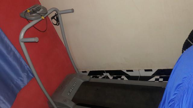 Esteira Elétrica Caloi Premium 100 kilos