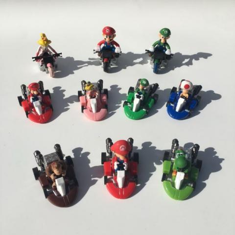 Kit Action Figure Super Mario Bros Kart