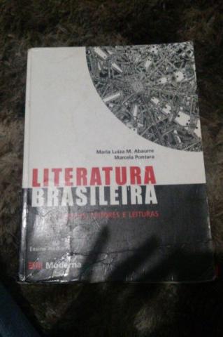 Literatura Brasileira- Marcela Pontara