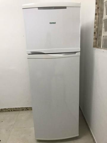 Geladeira Consul novinha