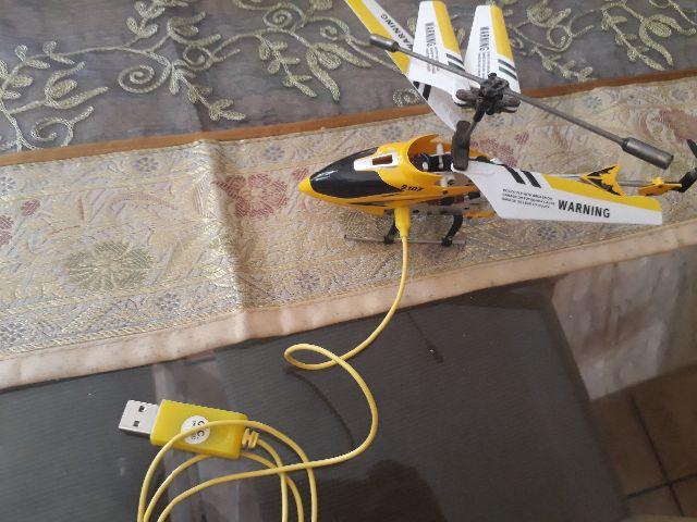 Helicóptero controle remoto