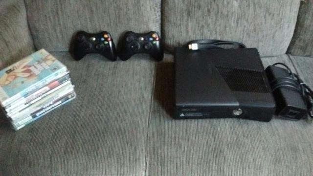 Xbox desbloqueado+2 controles+HDMI