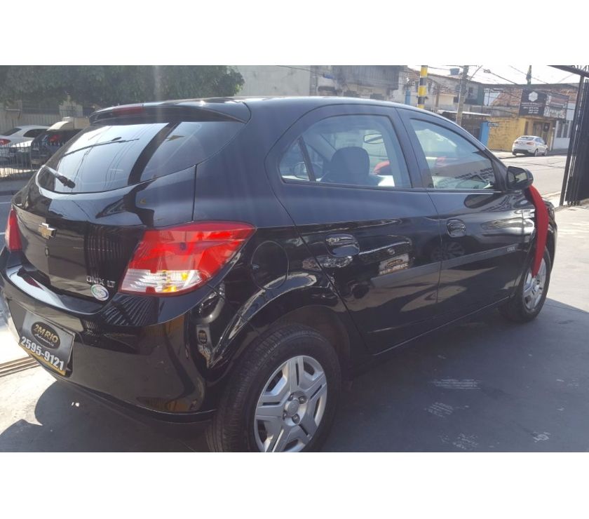 Chevrolet Onix 1.4 LT Super novo 30 mil km rodados