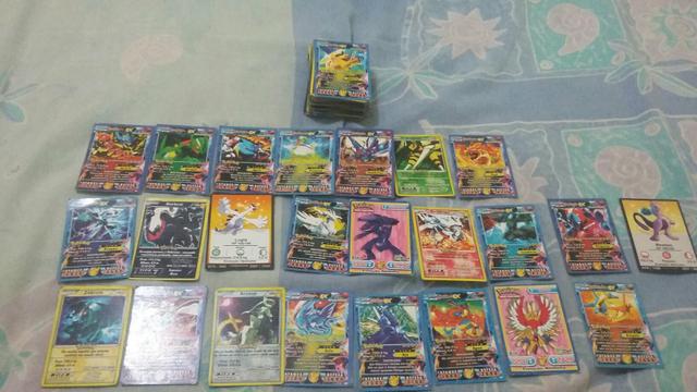 100 cards de Pokémon