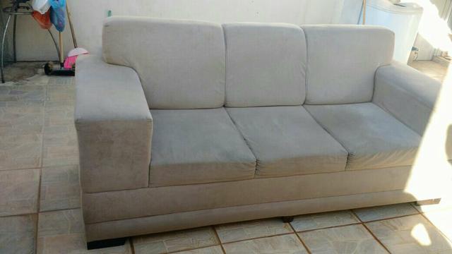 Sofá em bom estado preso bom