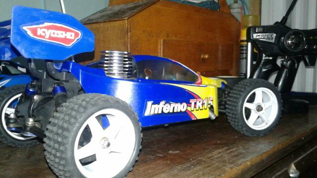 Automodelo kyosho inferno tr15