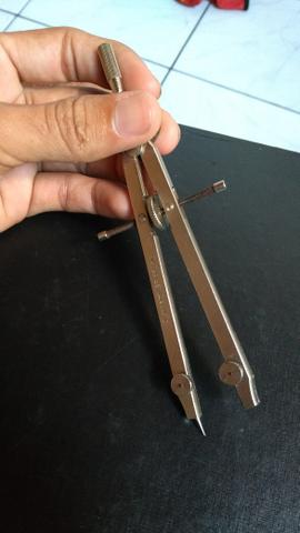 Compasso profissional