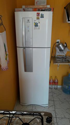 Geladeira Novinha,Frost Free,6meses,Com NOTA FISCAL E