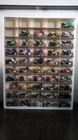 Nicho horizontal com Led 50 espaços