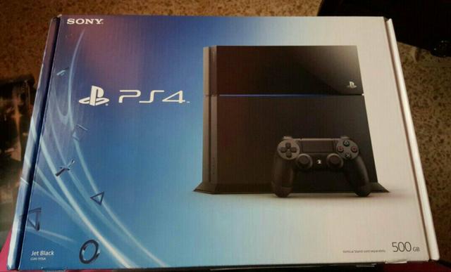 PlayStation 4, 2 Controles e 1 jogo FIFA17