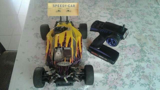 Automodelo a combustão