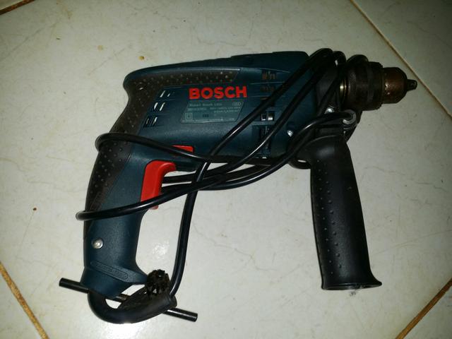 Furadeira Bosch / DeWalt / Makita