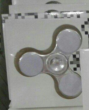 Hand spinner