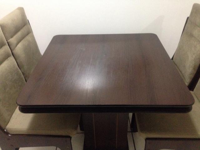Mesa 4 lugares + cadeiras
