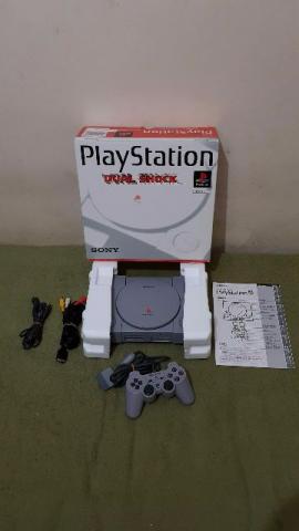 Playstation jap na caixa vermelha